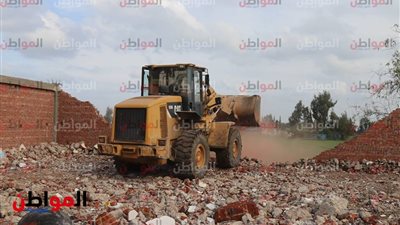 صور.. انطلاق الموجة الثانية عشر لإزالة التعديات على أملاك الدولة بكفر الشيخ