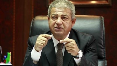 خالد عبدالعزيز يشيد بأجواء مباراة مصر والسويد في كأس العالم لكرة اليد
