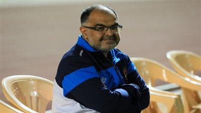 عبد الحفيظ يرفض التعليق على توجيه الشكر لطبيب الأهلي
