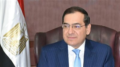 وزيرالبترول يصدر حركة ترقيات محدودة بين رؤساء الشركات