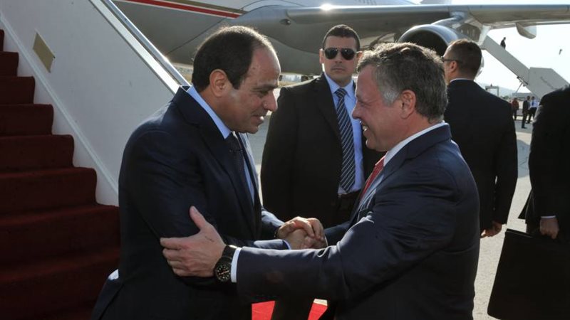 الرئيس السيسى يغادر
