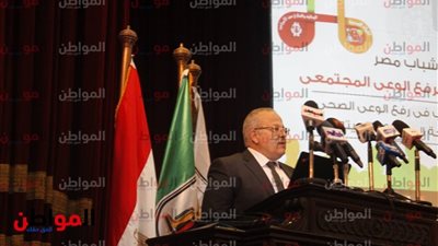   رئيس جامعة القاهرة يعلن  دخول الكتاب فى امتحان هذه المادة ؟ 