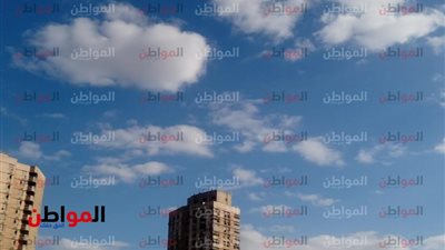 صور| رغم تحذيرات هيئة الارصاد الجوية .. سماء الجيزة تحتضن الشمس من جديد