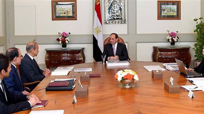 تفاصيل اجتماع الرئيس السيسي مع وزيرة السياحة 