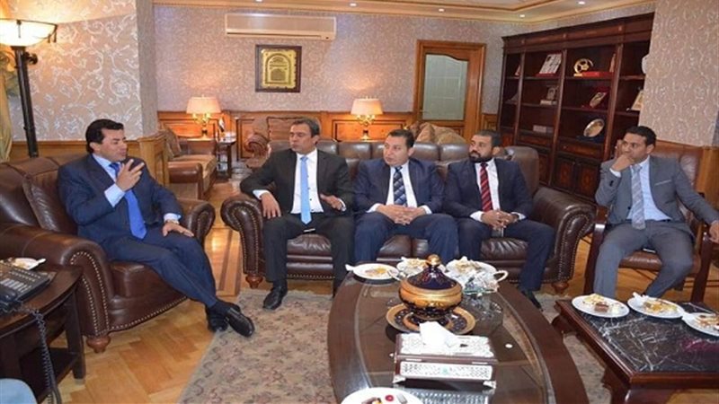 أشرف صبحي يهنئ رابطة