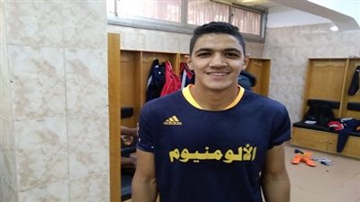مدافع الألومنيوم يكشف آخر تطورات انتقاله للأهلي