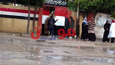 صور.. توافد طلاب الإسكندرية لأداء امتحان جغرافيا اولى ثانوى 2019