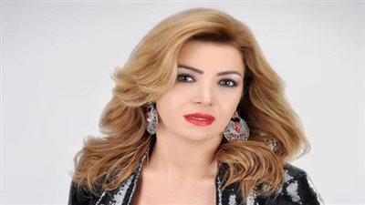 لقاء سويدان تتعرض لحادث .. سيارة نقل تصدمها
