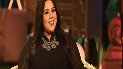شيماء سيف تشارك في 10 years challenge  بطريقتها الخاصة 