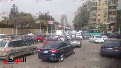  صور.. شلل مرورى بمنطقة الدقى فى الجيزة 