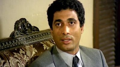 صورة لاتنسى| شاهد أحمد زكى مع نجله فى طفولته 