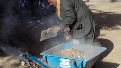 حملة نظافة مكبرة لرفع تراكمات القمامة بالزقازيق