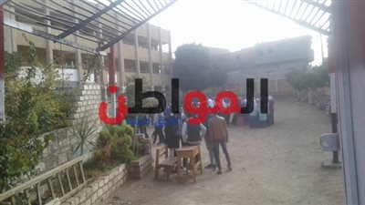 صور. توافد طلاب بني سويف لأداء امتحانات الاعدادية 2019