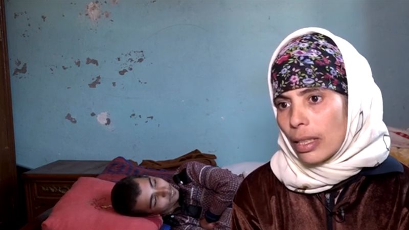 والدة أحمد 