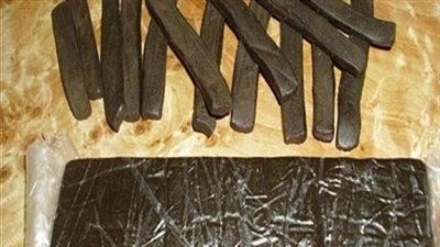 القبض على عاطل بحوزته حشيش بالخصوص 
