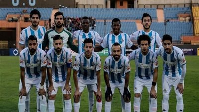 طاقم تحكيم إماراتي لمباراة بيراميدز وطلائع الجيش