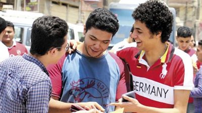 الغصب مستمر بين الأهالي والطلبة بسبب تسريب الامتحانات  
