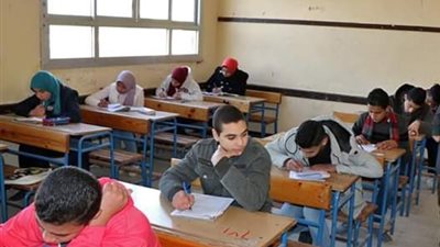 اليوم.. 92 ألف طالب يؤدون امتحانات الشهادة الاعدادية 2019 بالبحيرة