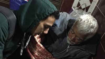 صور| تفاصيل.. حملة أطفال بلا مأوى تواصل انقاذ المشردين في السويس 