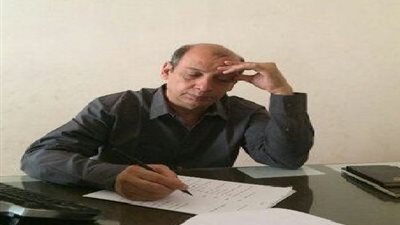 السيناريست أحمد عوض: لما انفصلت عن زوجتي أهديتها عربية