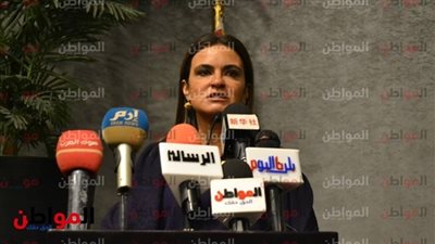 وزيرة الاستثمار: حريصون على الاستفادة من خبرة الجانب الفرنسي في الصناعة والصحة 
