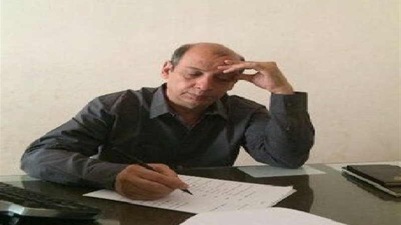 أحمد عوض وسيارة زوجته