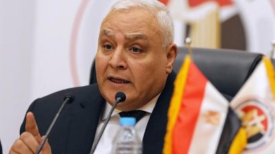 رئيس لجنة الانتخابات يعلن أسماء فوز المرشحين بـ 3 دوائر في التكميلية وهذه أرقامهم