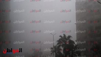 صور.. شبورة مائية تمنع الرؤية بشارع فيصل فى الجيزة 