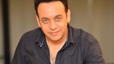 فيديو| مصطفى قمر و حميد الشاعري مع الذكريات.. وهذا الألبوم يجمعهما