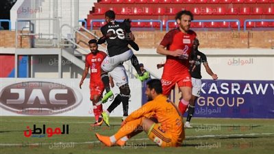 صور.. الجونة يتقدم على الحدود بهدف في الشوط الأول