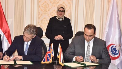 بعد غد .. إرسال 25 طبيب إلى انجلترا كدفعة أولى للتدريب