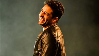 كلمات اغنية راسمك في خيالي من البوم حماقي 2019 