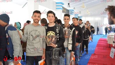 فيديو .. طوابير على حفل توقيع رواية نادر فودة 4 في معرض الكتاب 2019