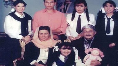 مشاهدة مسلسل لن أعيش في جلباب أبي الحلقة الأولى يوتيوب 
