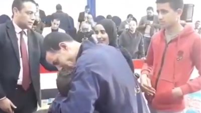 فيديو .. زوجة سجين في مبادرة الإفراج عن الغارمين والغارمات: ربنا يخلي لينا الريس