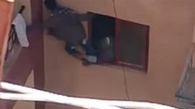 سيدة واقعة طفل البلكونة تمثل أمام النيابة للتحقيق معها