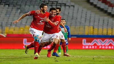 الأهلي يفقتد أحمد علاء وحمدي فتحي أمام وادي دجلة