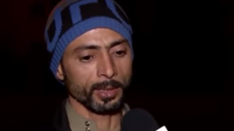 والد طفل البلكونة