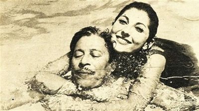 إنفوجراف | نساء في حياة عماد حمدي .. فنانة تسببت في إفلاسه وهذه السيدة انقذته