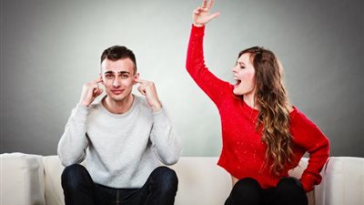  كونى مسئولة عن أفعالك ومتتحكميش فى جوزك .. مفاتيح السعادة الأسرية