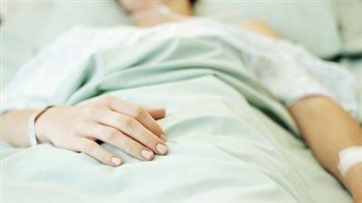 نقل سيدة للمستشفى بعد محاولة انتحار فاشلة فى طما