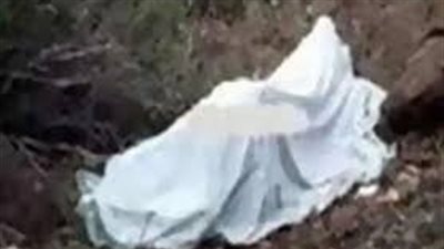 العثور على جثة بها آثار خنق بالرقبة على طريق السويس الاسماعيلية