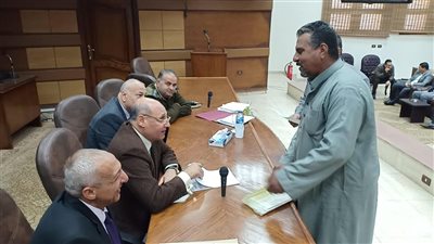 صور.. سكرتير البحيرة العام يترأس لقاء المواطنين الأسبوعي