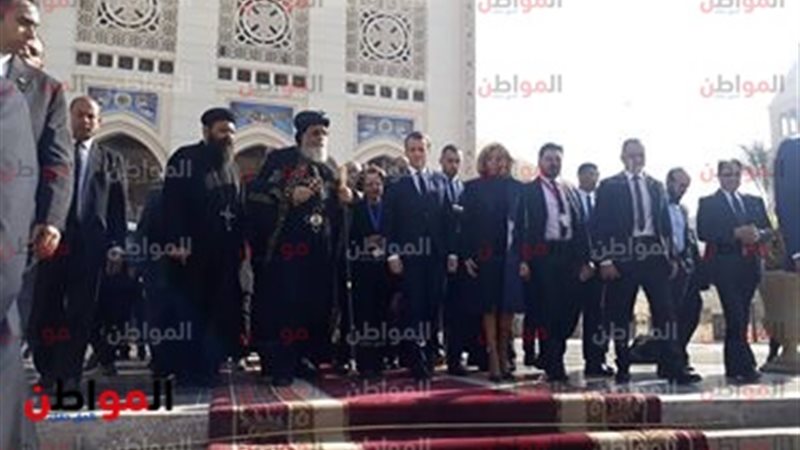 جولة ماكرون فى الكاتدرائية