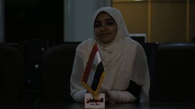 خليها تعنس vs خليك في حضن أمك تريندات لا تنتهي