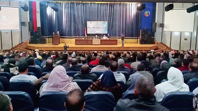 محافظ البحيرة يفتتح ورشة التوعية على أساليب التحصيل الإلكتروني
