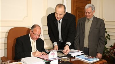محافظ القاهرة يعتمد نتيجة الصف الثالث الاعدادى 2019