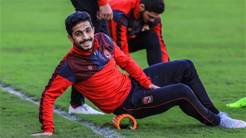 أيمن أشرف يشارك بواقي