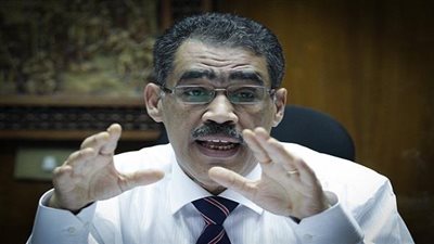 ضياء رشوان يكشف تفاصيل إعداد الدستور الحالي.. ويؤكد: ليس جديدا
