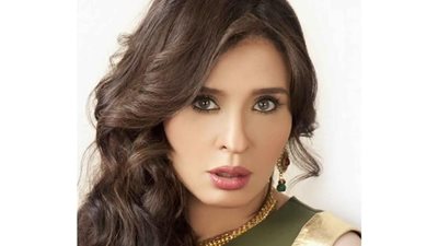  الراقصة دينا تكشف أسرار خاصة في حياتها 